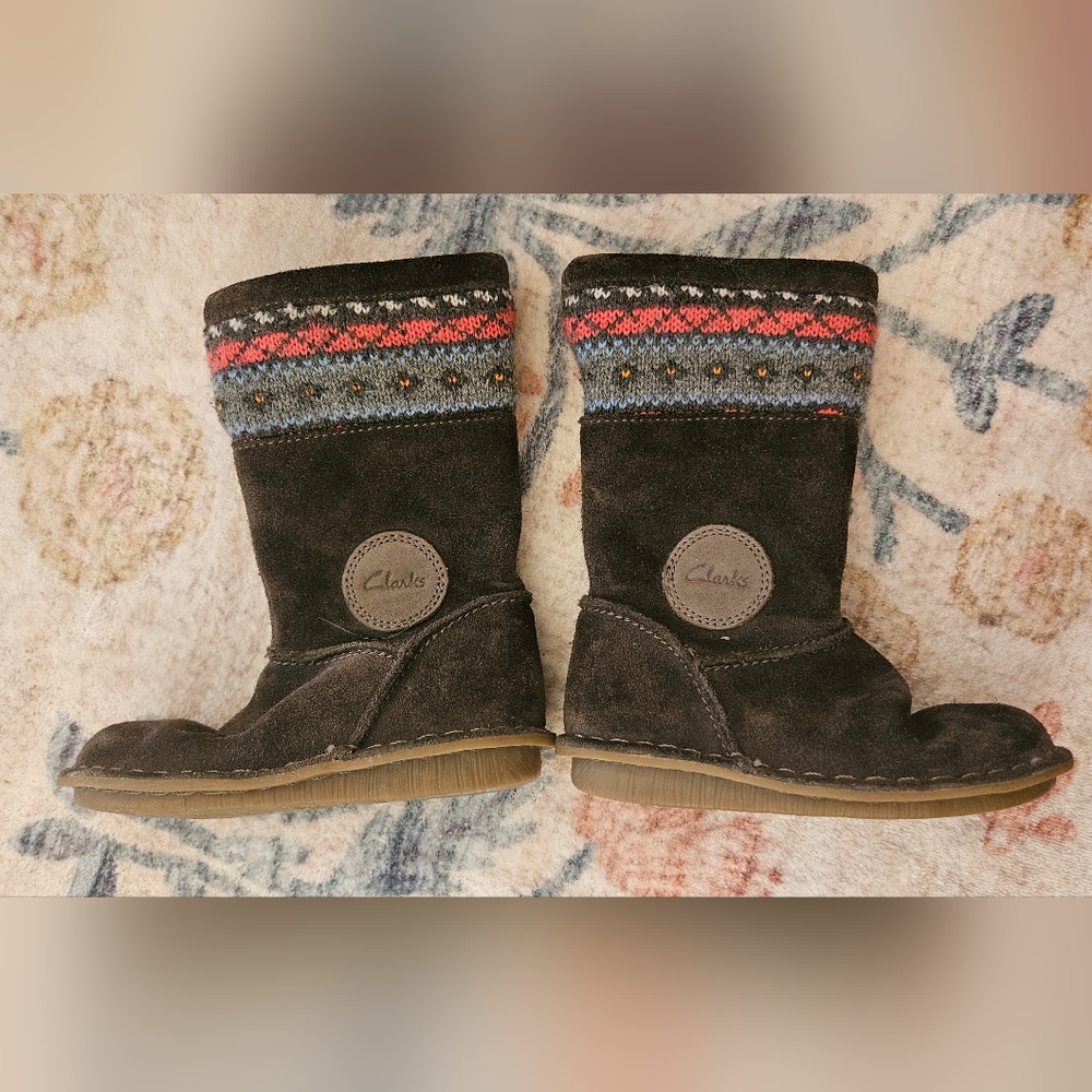 Clarks Black  Boots with Decorative Stitching